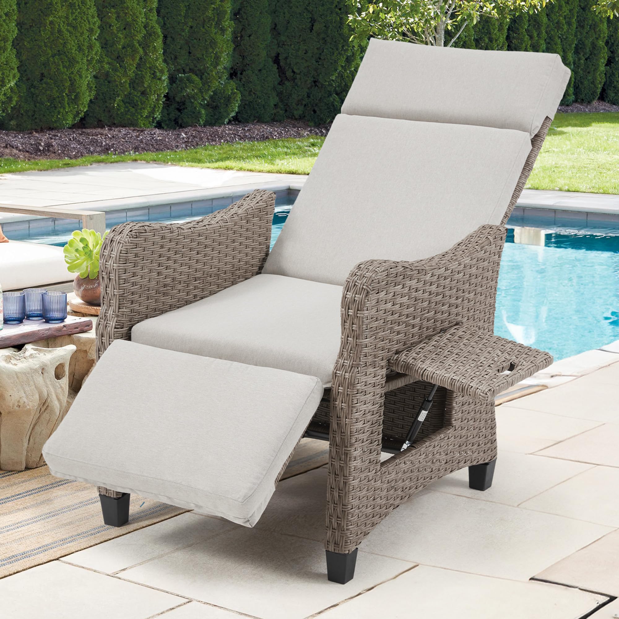 HOMREST Outdoor Recliner Chair, Wicker Reclining Chair for Patio with Adjustable Backrest up to 150°, Rattan Armchair with Integrated Footrest & Removable Cushion for Garden, Light Gray